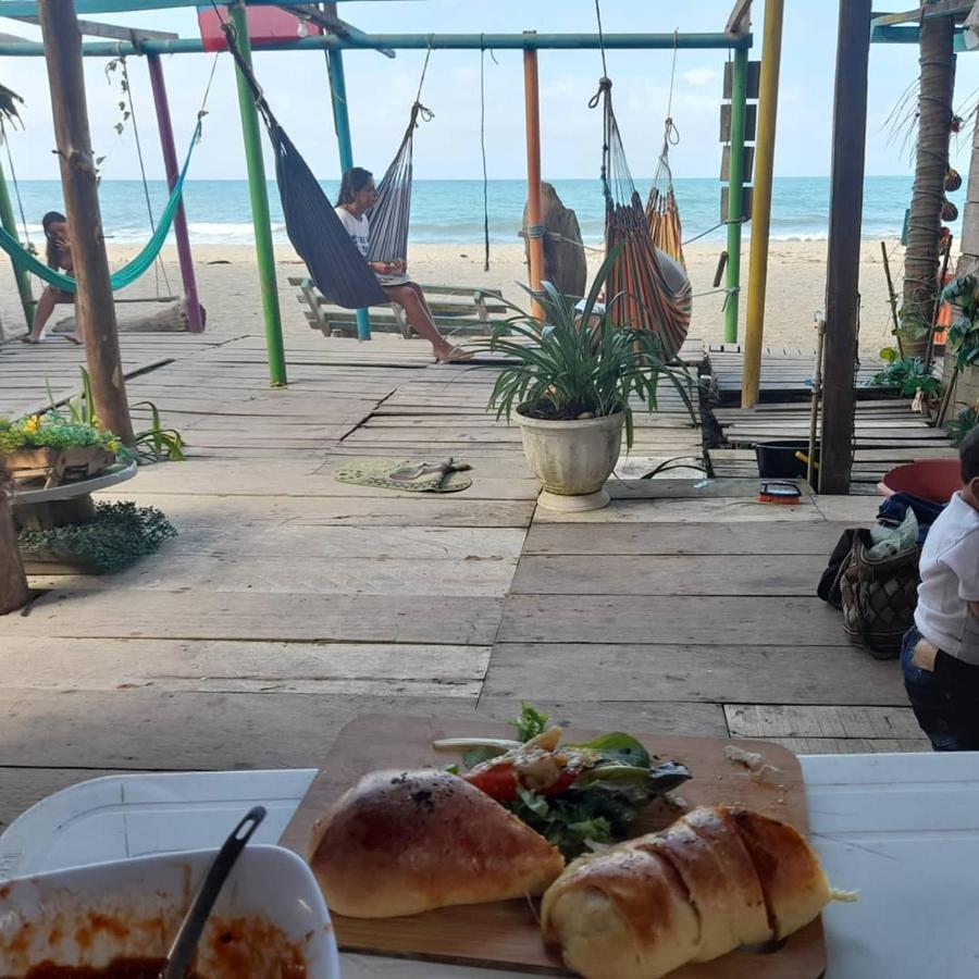 Hostal Velero Relax Guachaca Exterior photo