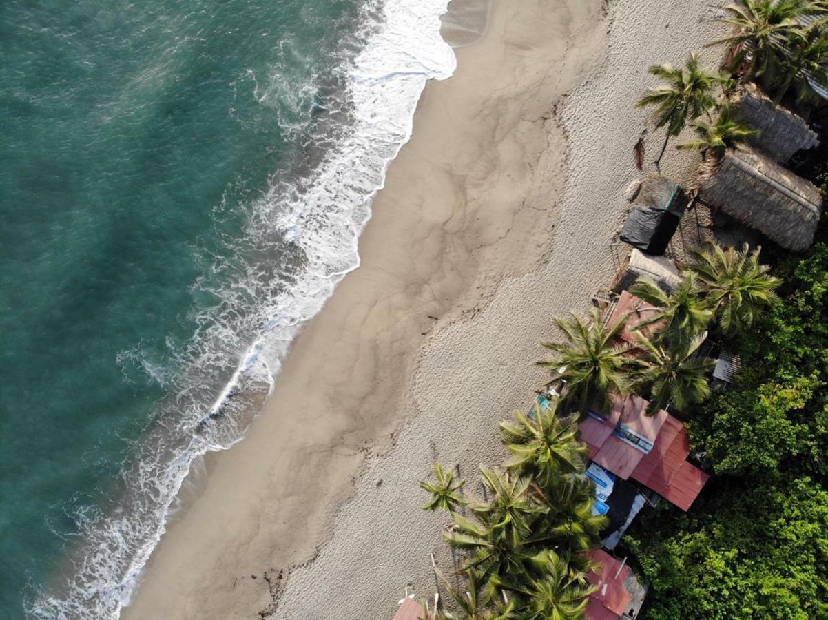 Hostal Velero Relax Guachaca Exterior photo